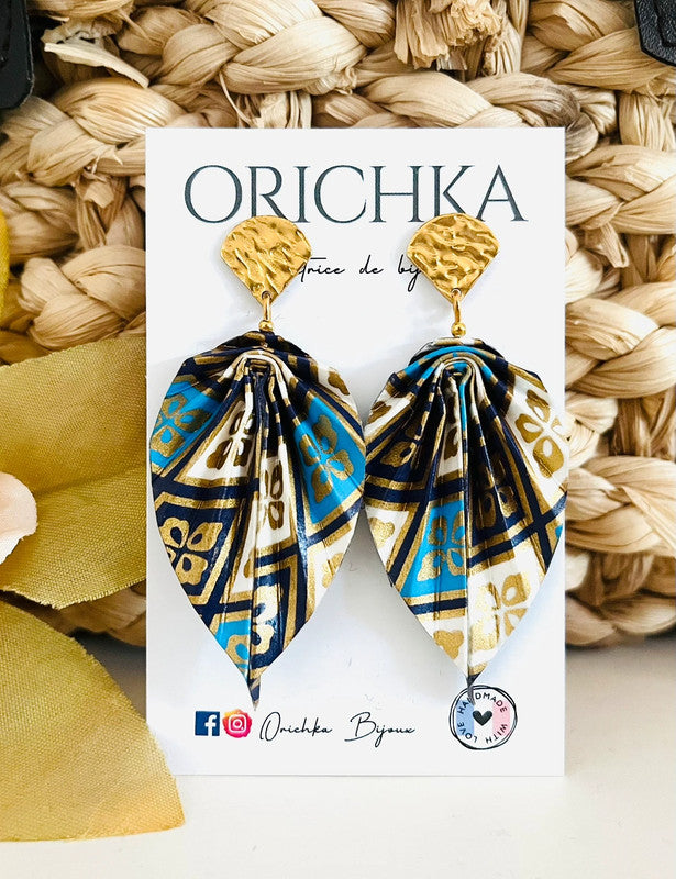 Boucles d’oreilles feuille origami et attaches dorées martelées