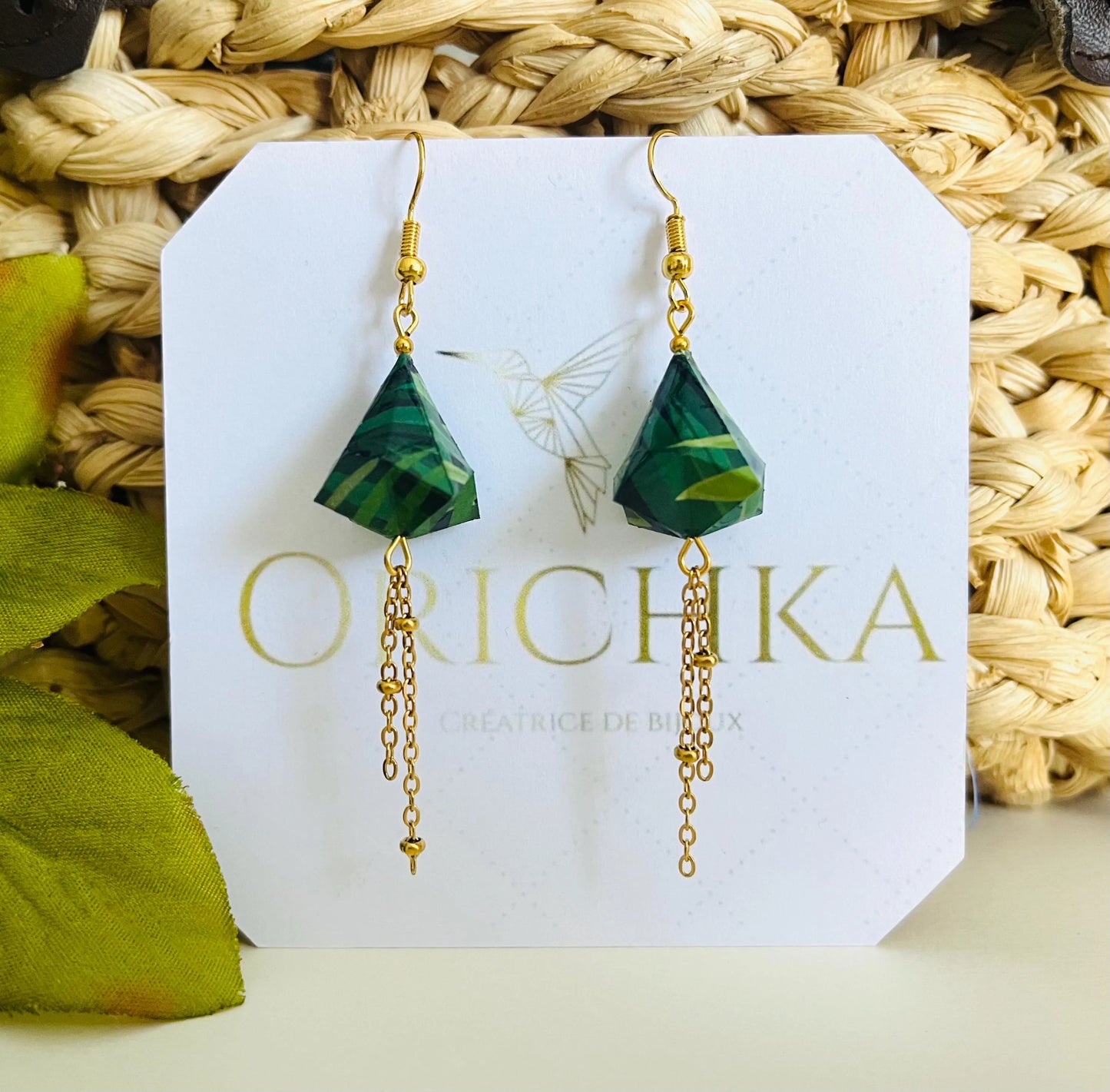 Boucles d'oreilles longues origami japonais diamant et double chaine dorée